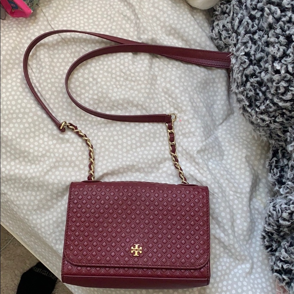 Red/maroon Tory Burch crossbody bag